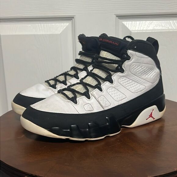 🔥🏀 Nike AIR JORDAN 9 IX Retro space jam 2016 Bulls - Black/White/Red - Sz 9.5